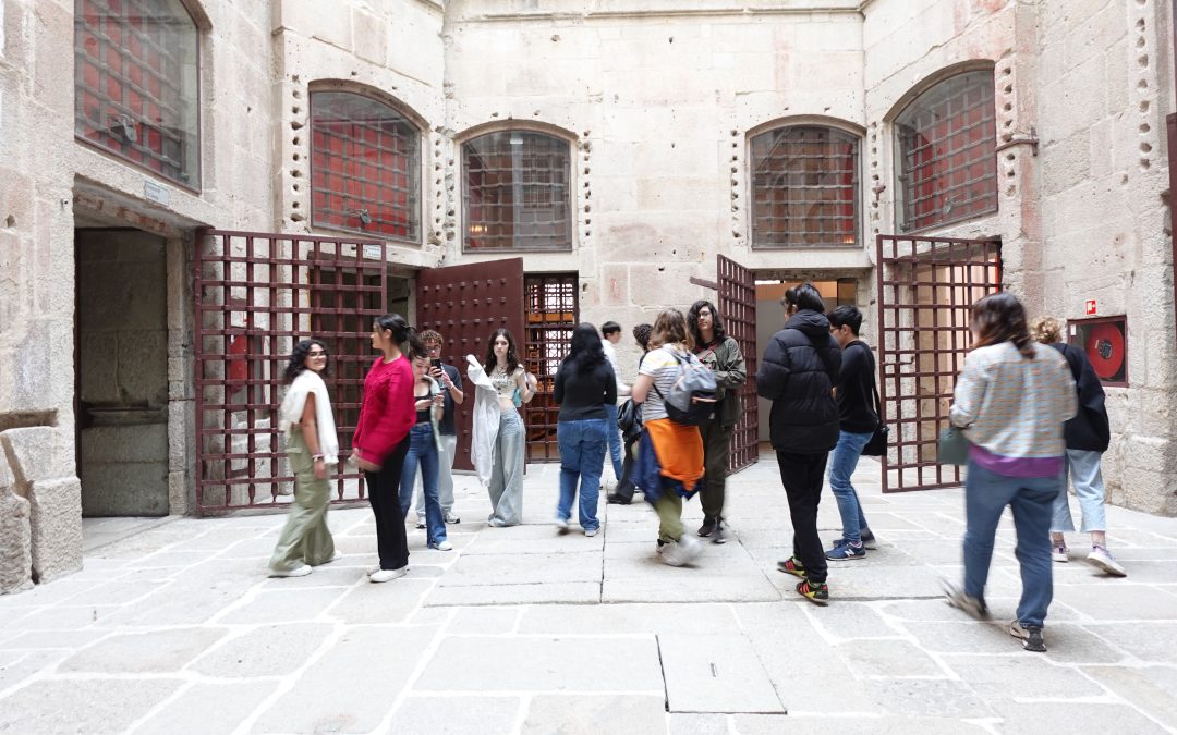 Visita ao Centro Português de Fotografia