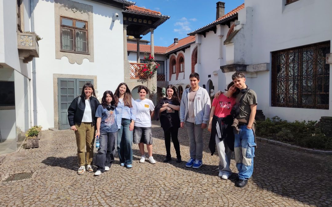 Visita de Estudo à Casa-Museu Teixeira Lopes e Exposição de Graça Morais