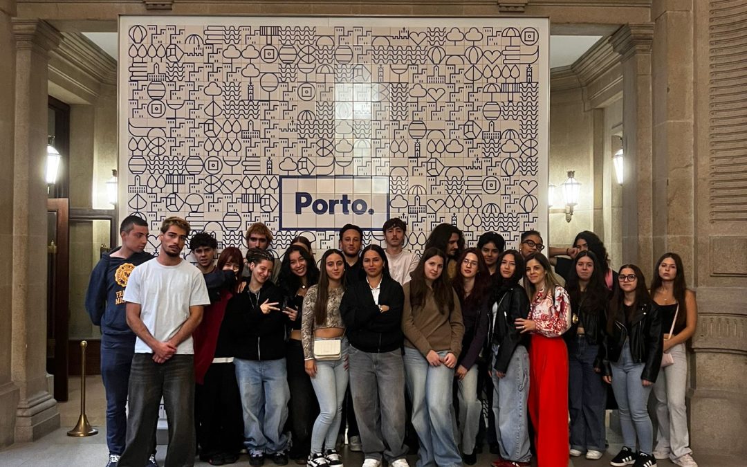 Alunos do IAI visitam a Câmara Municipal do Porto e o Mercado do Bolhão
